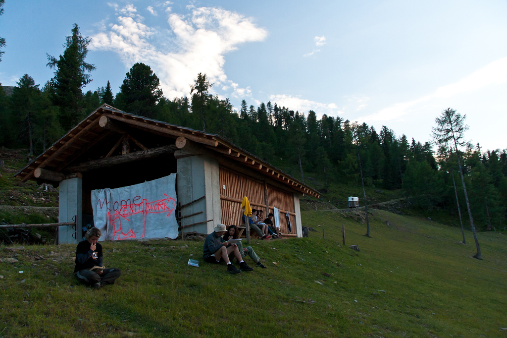 3235_iso800_2010-07-21_-_19_51_21.jpg